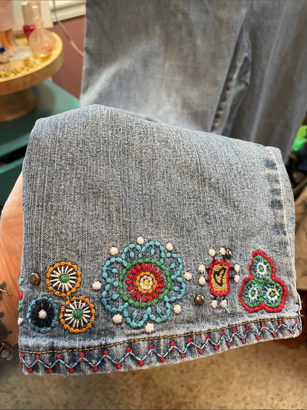 Ruby Rd. Light Blue Cropped Embroidered Hem Jeans - Picture 5 of 10